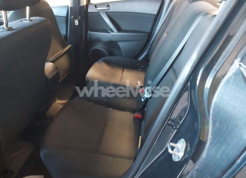 Photo 8 of 2013 Mazda Mazda3 I SV (VIN JM1BL1TG0D1812753)