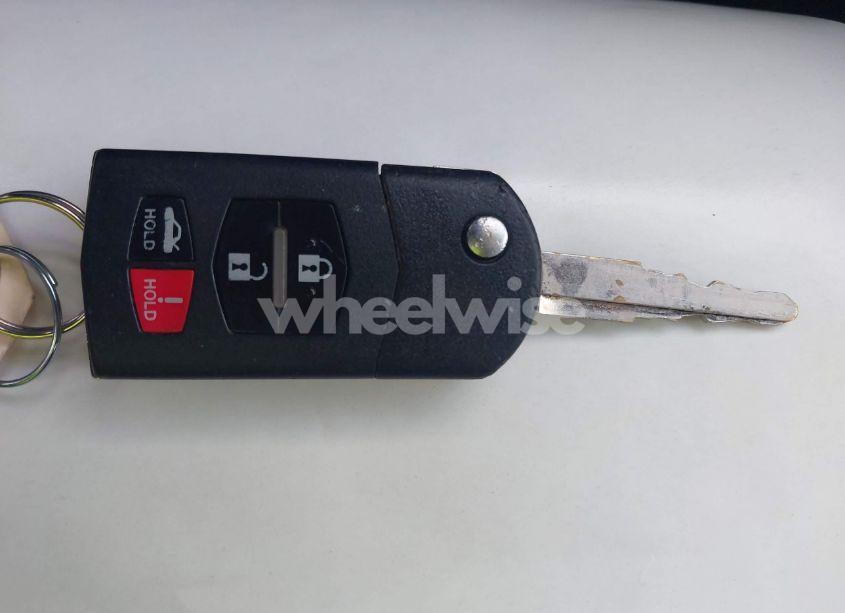 Photo 11 of 2013 Mazda Mazda3 I SV (VIN JM1BL1TG4D1739905)