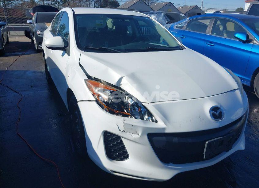 Photo 6 of 2013 Mazda Mazda3 I SV (VIN JM1BL1TG4D1772872)