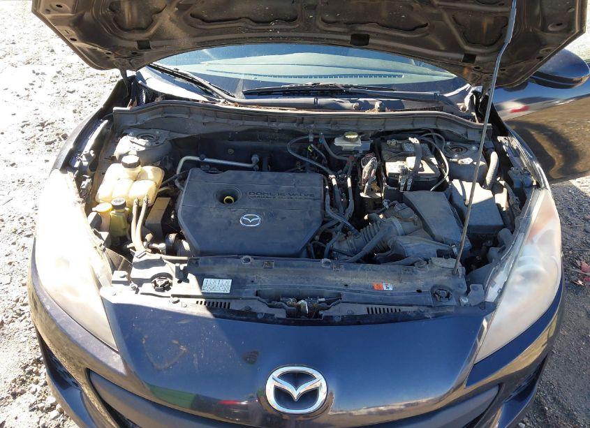 Photo 10 of 2013 Mazda Mazda3 I SV (VIN JM1BL1TG5D1832996)