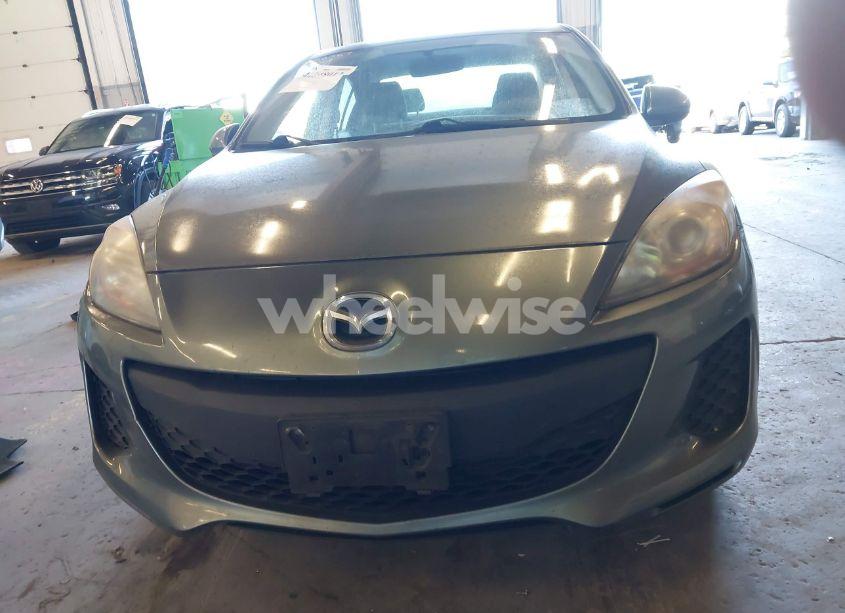 Photo 12 of 2013 Mazda Mazda3 I SV (VIN JM1BL1TG6D1816354)