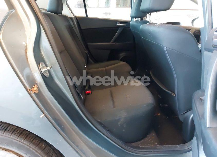 Photo 8 of 2013 Mazda Mazda3 I SV (VIN JM1BL1TG6D1816354)
