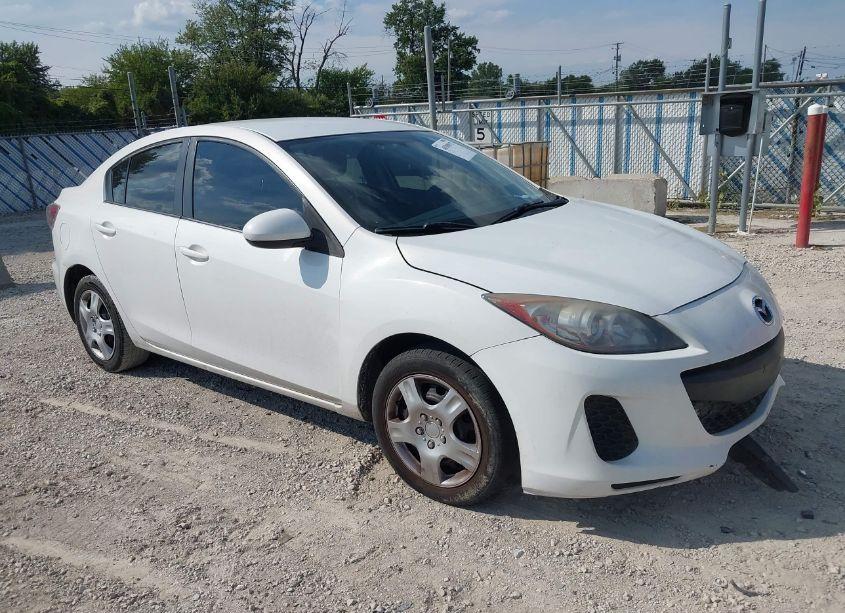 2013 Mazda Mazda3 I SV (VIN JM1BL1TG6D1842436) main photo