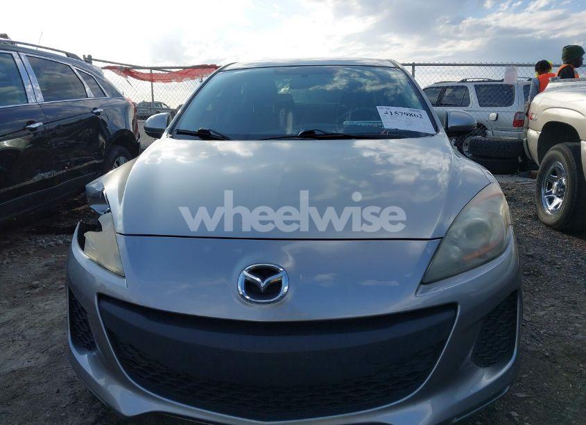 Photo 12 of 2013 Mazda Mazda3 I SV (VIN JM1BL1TGXD1779292)