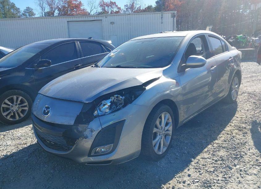 Photo 2 of 2011 Mazda Mazda3 S SPORT (VIN JM1BL1U51B1446912)