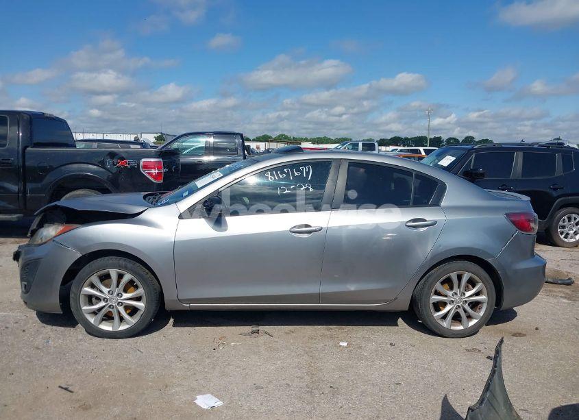 Photo 14 of 2011 Mazda 3 S (VIN JM1BL1U52B1403647)