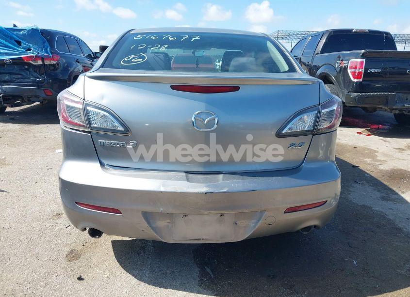 Photo 16 of 2011 Mazda 3 S (VIN JM1BL1U52B1403647)