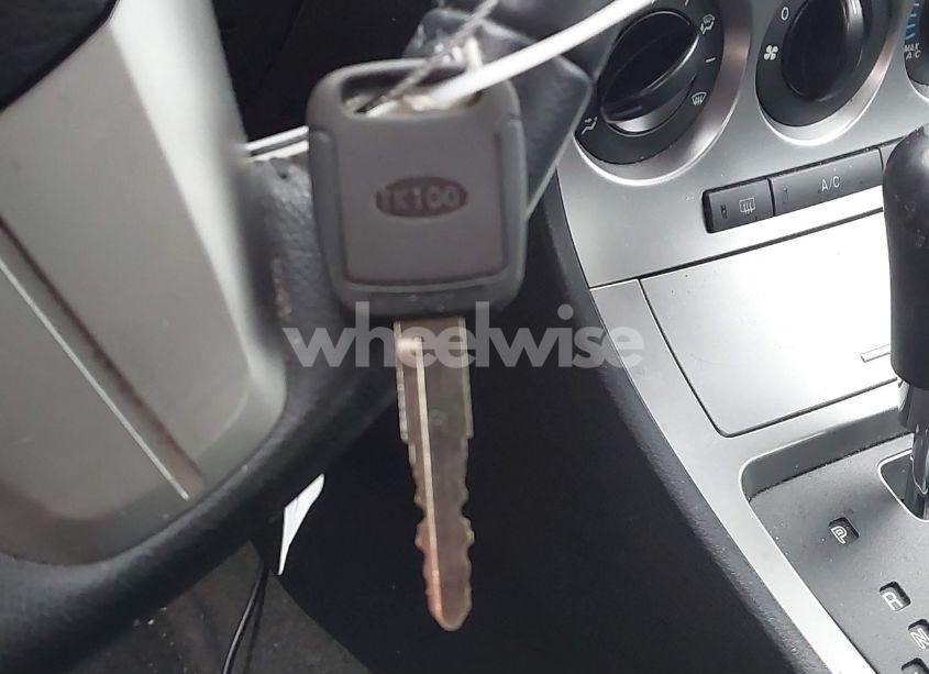 Photo 11 of 2011 Mazda Mazda3 S SPORT (VIN JM1BL1U53B1404399)