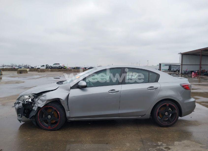 Photo 14 of 2011 Mazda Mazda3 S SPORT (VIN JM1BL1U53B1404399)