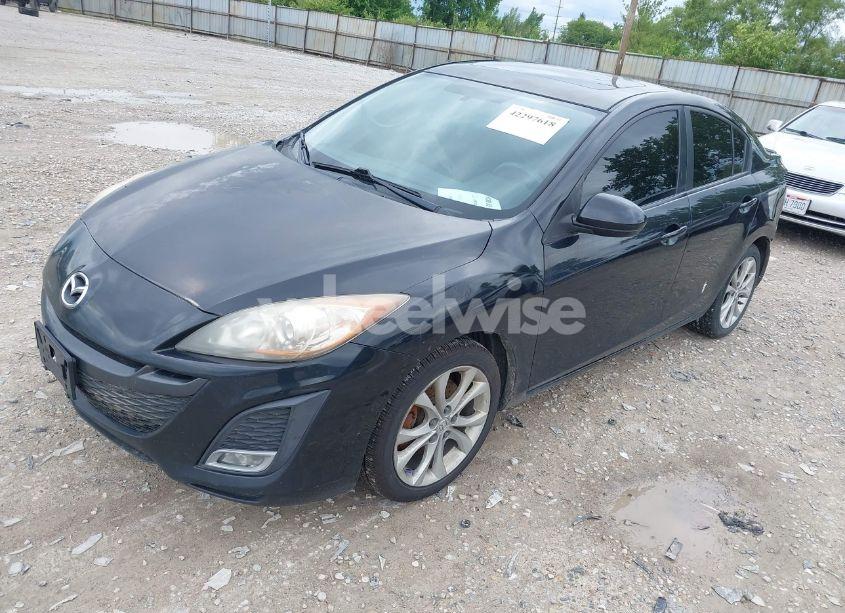 Photo 2 of 2011 Mazda Mazda3 S SPORT (VIN JM1BL1U57B1470275)