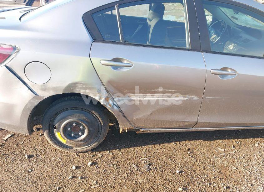 Photo 6 of 2011 Mazda Mazda3 S SPORT (VIN JM1BL1U63B1408056)