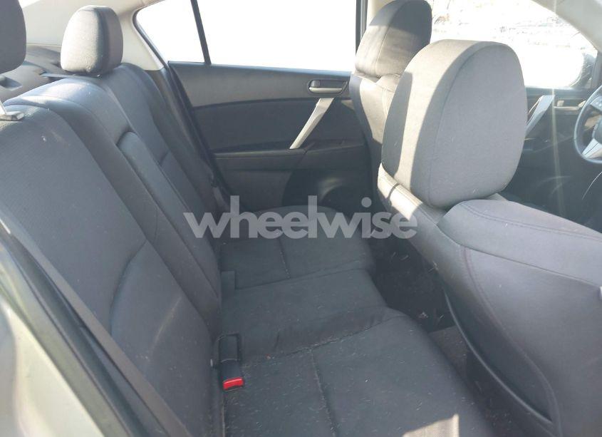 Photo 8 of 2011 Mazda Mazda3 S SPORT (VIN JM1BL1U63B1408056)