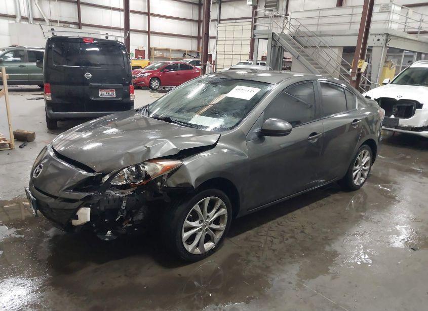 Photo 2 of 2011 Mazda Mazda3 S SPORT (VIN JM1BL1U63B1438545)