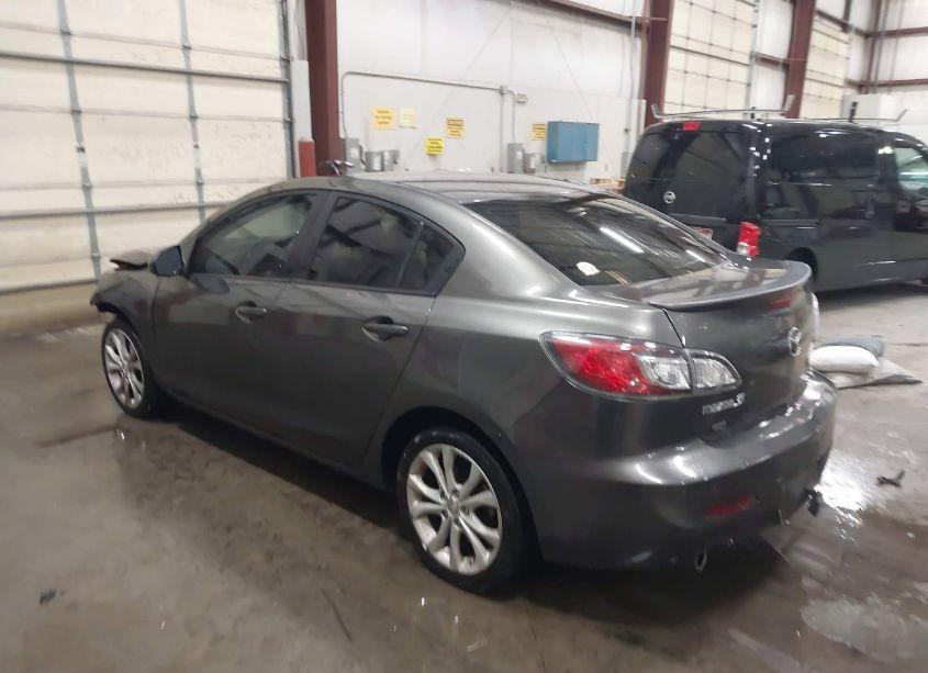 Photo 3 of 2011 Mazda Mazda3 S SPORT (VIN JM1BL1U63B1438545)