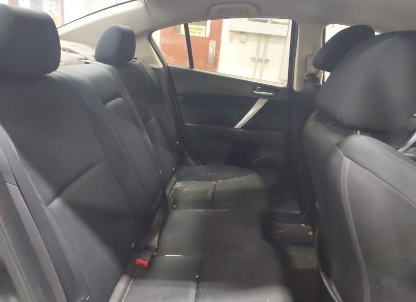 Photo 8 of 2011 Mazda Mazda3 S SPORT (VIN JM1BL1U63B1438545)