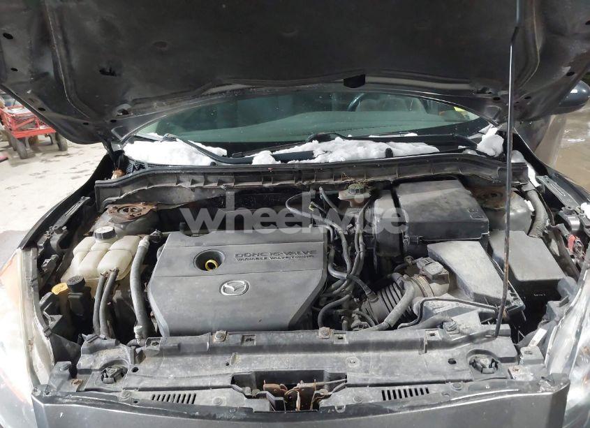 Photo 10 of 2011 Mazda Mazda3 S SPORT (VIN JM1BL1U63B1475983)