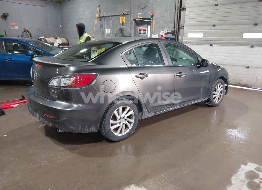 Photo 4 of 2011 Mazda Mazda3 S SPORT (VIN JM1BL1U63B1475983)