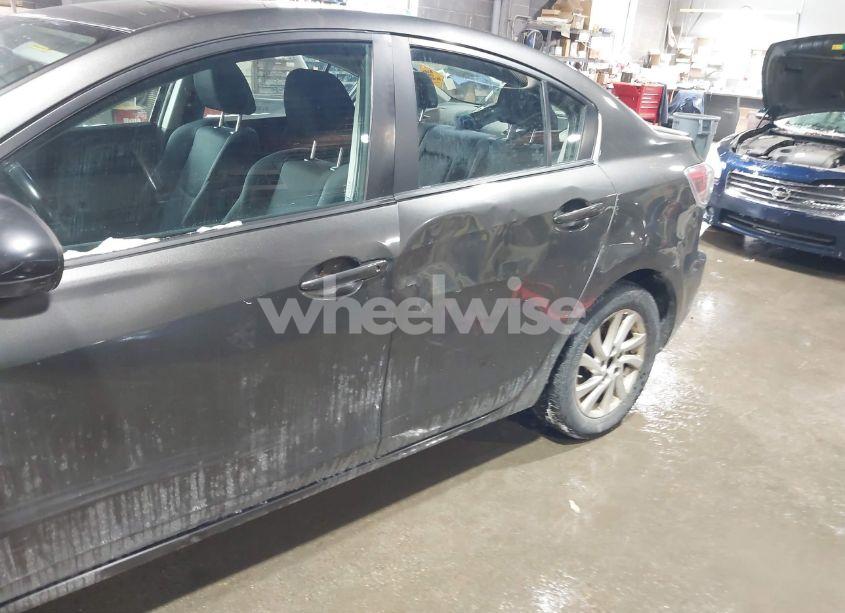 Photo 6 of 2011 Mazda Mazda3 S SPORT (VIN JM1BL1U63B1475983)