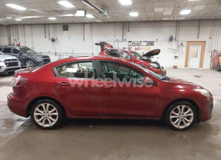 Photo 13 of 2011 Mazda Mazda3 S SPORT (VIN JM1BL1U65B1372225)