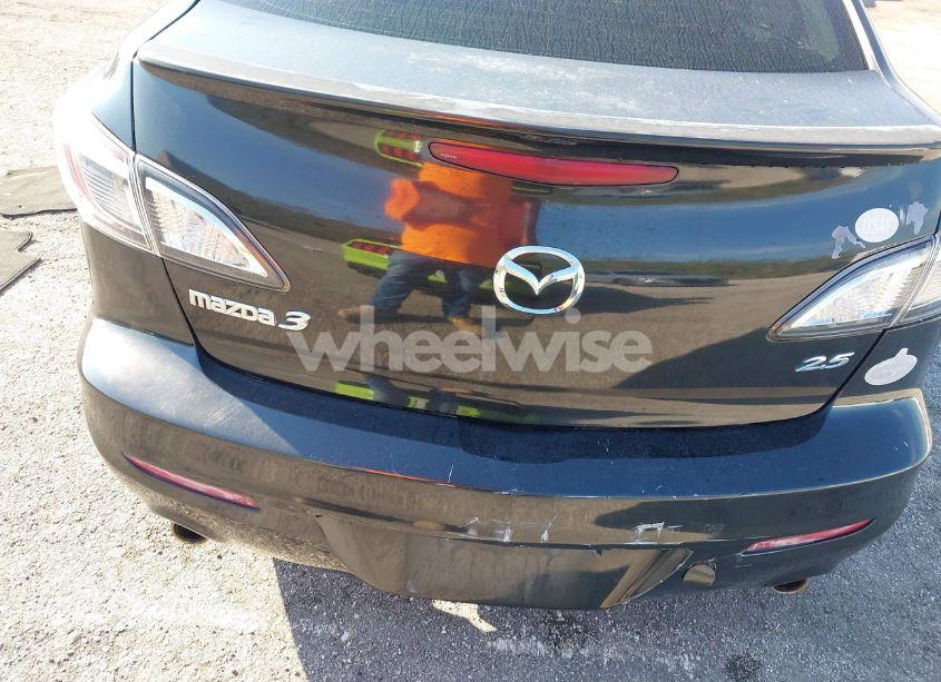 Photo 17 of 2011 Mazda Mazda3 S SPORT (VIN JM1BL1U68B1355032)