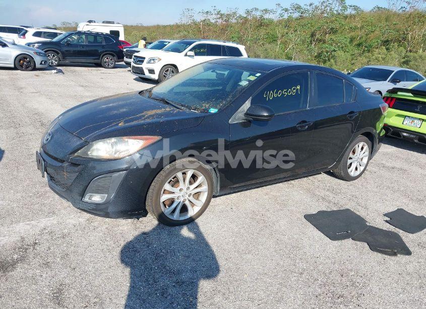 Photo 2 of 2011 Mazda Mazda3 S SPORT (VIN JM1BL1U68B1355032)