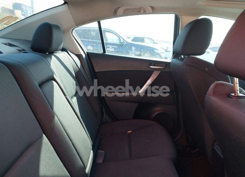 Photo 8 of 2011 Mazda Mazda3 S SPORT (VIN JM1BL1U68B1355032)