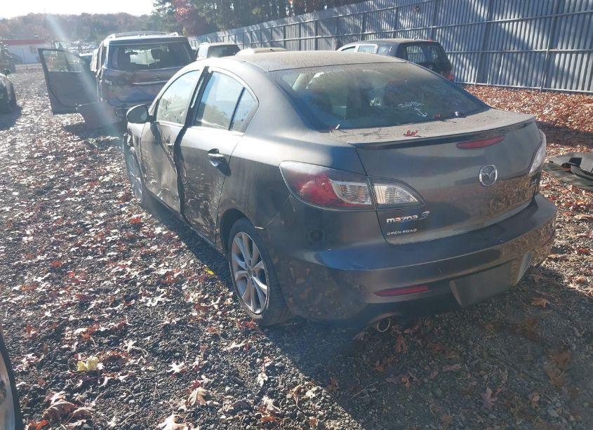 Photo 3 of 2011 Mazda Mazda3 (VIN JM1BL1U6XB1385746)