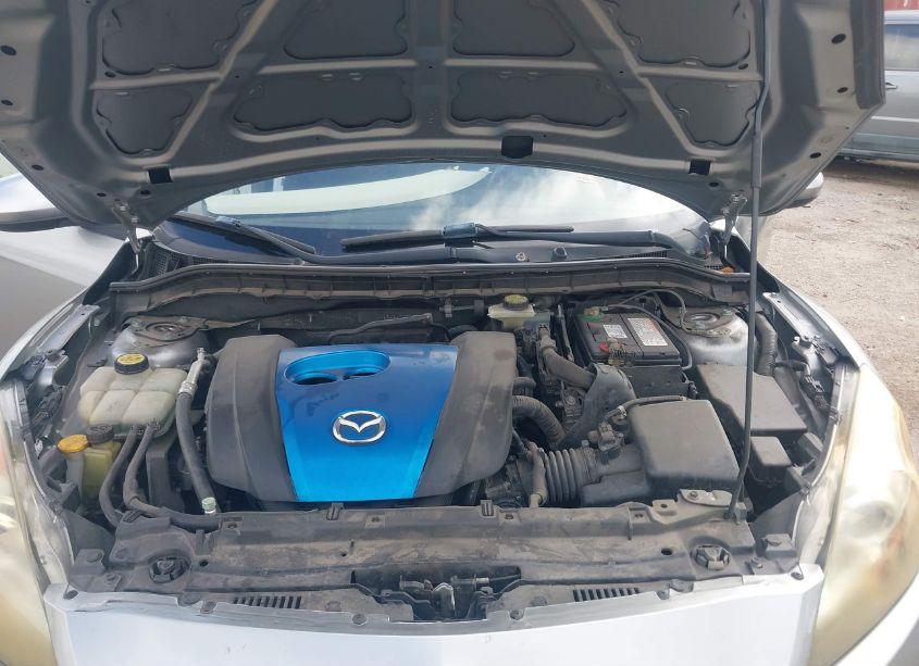 Photo 10 of 2013 Mazda Mazda3 I SPORT (VIN JM1BL1U70D1743299)