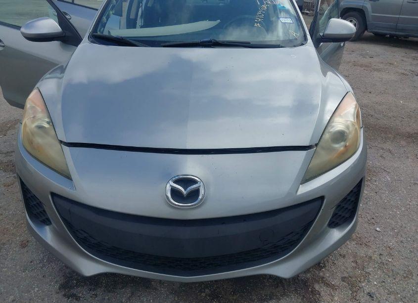 Photo 6 of 2013 Mazda Mazda3 I SPORT (VIN JM1BL1U70D1743299)