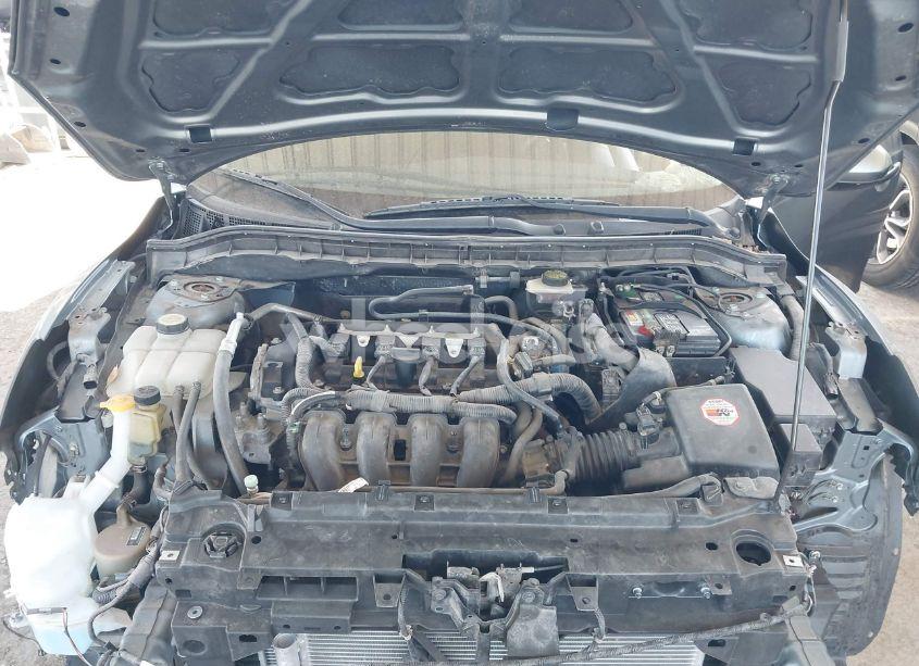 Photo 10 of 2013 Mazda Mazda3 I SPORT (VIN JM1BL1U72D1701541)