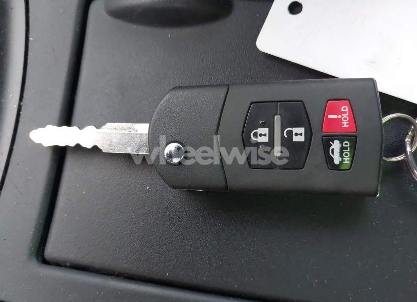 Photo 11 of 2013 Mazda Mazda3 I SPORT (VIN JM1BL1U72D1701541)