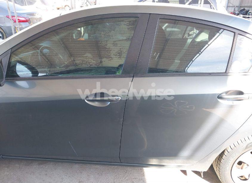 Photo 14 of 2013 Mazda Mazda3 I SPORT (VIN JM1BL1U72D1701541)