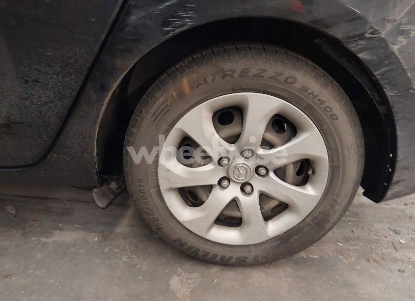 Photo 11 of 2013 Mazda Mazda3 I SPORT (VIN JM1BL1U73D1762011)