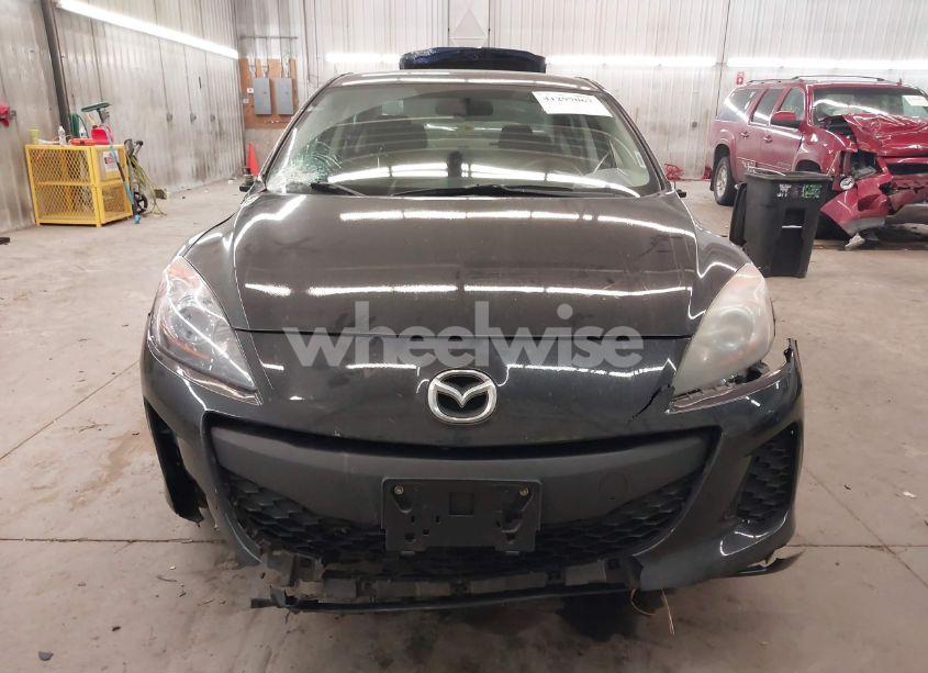 Photo 12 of 2013 Mazda Mazda3 I SPORT (VIN JM1BL1U73D1762011)