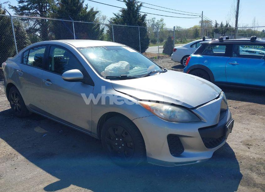 2013 Mazda Mazda3 I SPORT (VIN JM1BL1U73D1814690) main photo