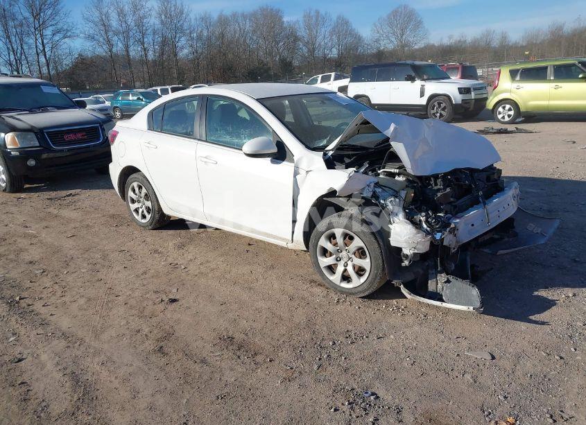 2013 Mazda Mazda3 I SPORT (VIN JM1BL1U74D1788780) main photo