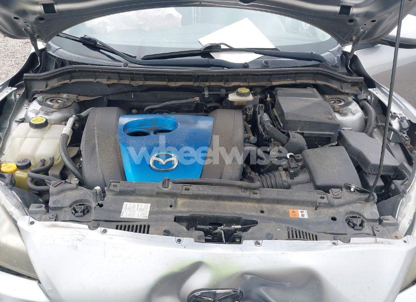 Photo 10 of 2013 Mazda Mazda3 I SPORT (VIN JM1BL1U75D1743637)