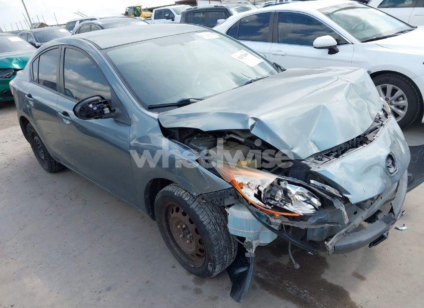 2013 Mazda Mazda3 I SPORT (VIN JM1BL1U76D1702885) main photo