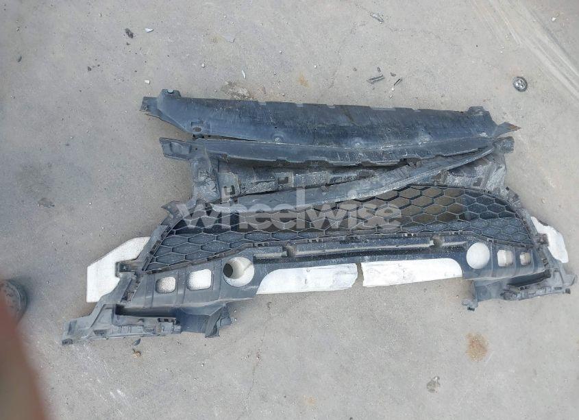 Photo 12 of 2013 Mazda Mazda3 I SPORT (VIN JM1BL1U76D1702885)