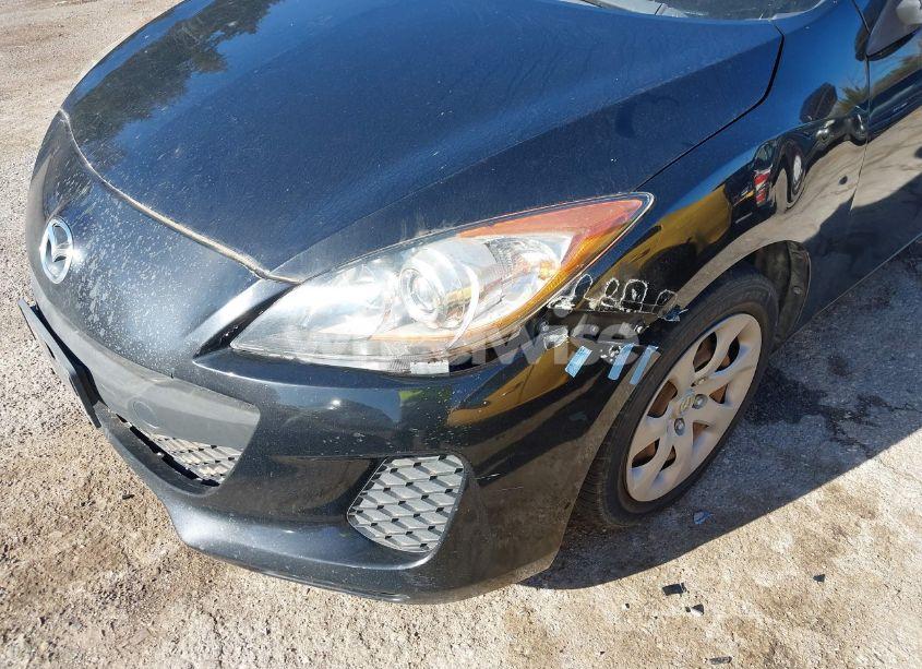 Photo 6 of 2013 Mazda Mazda3 I SPORT (VIN JM1BL1U78D1717355)