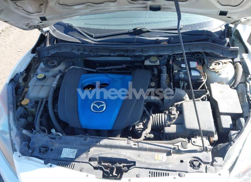 Photo 10 of 2013 Mazda Mazda3 I SPORT (VIN JM1BL1U79D1739798)
