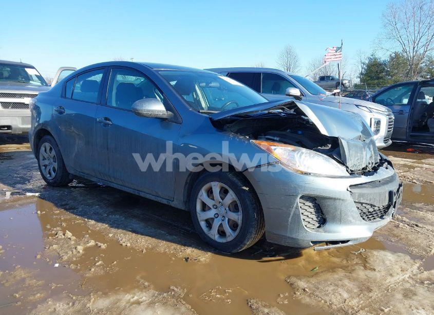 2013 Mazda Mazda3 I SPORT (VIN JM1BL1U7XD1712559) main photo