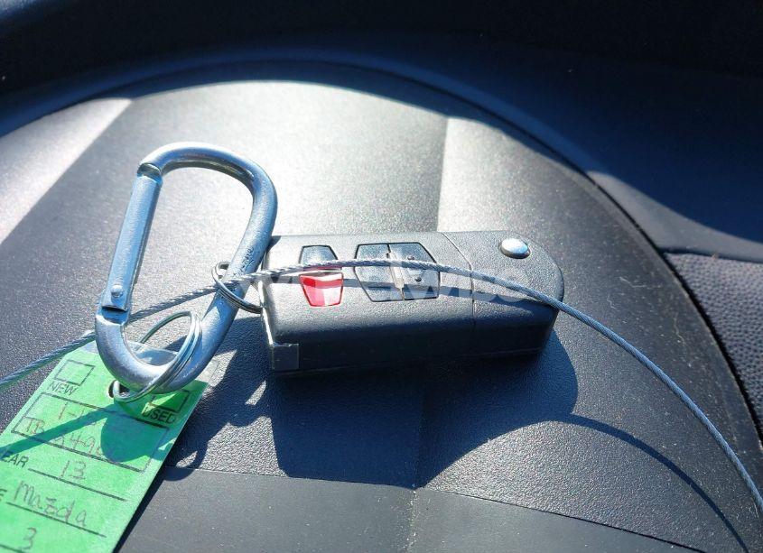 Photo 11 of 2013 Mazda Mazda3 I SPORT (VIN JM1BL1U7XD1712559)