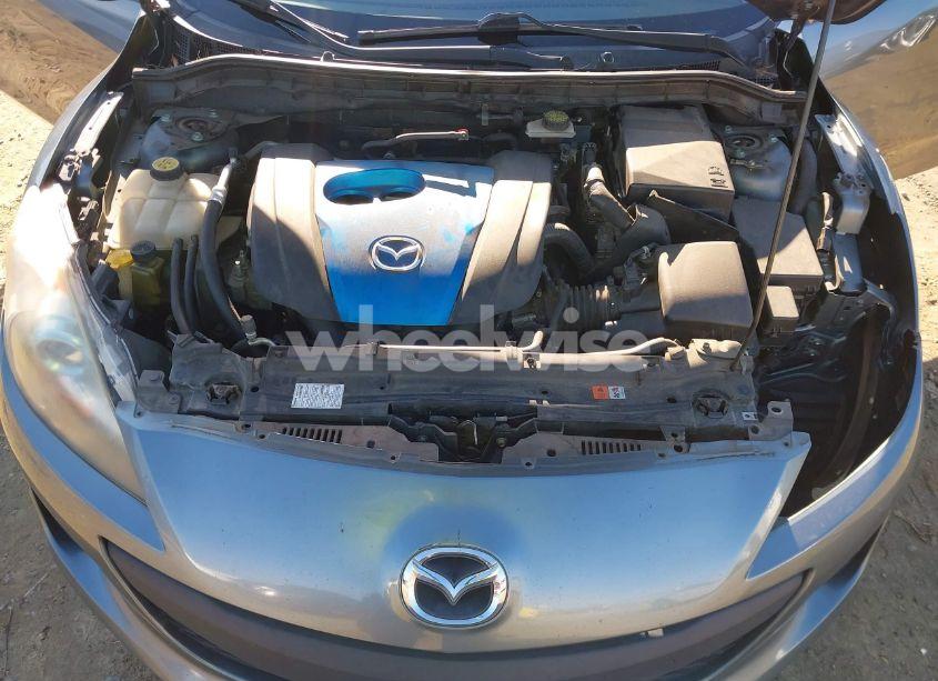 Photo 10 of 2013 Mazda Mazda3 I SPORT (VIN JM1BL1U7XD1814363)