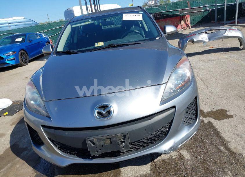 Photo 13 of 2013 Mazda Mazda3 I SPORT (VIN JM1BL1U82D1709356)