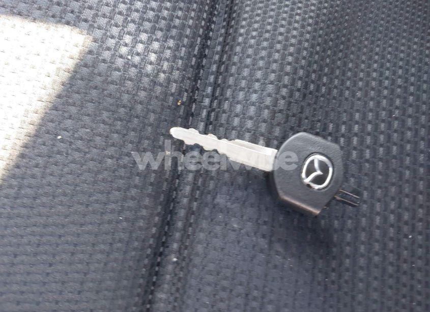 Photo 11 of 2013 Mazda Mazda3 I SPORT (VIN JM1BL1U87D1703441)