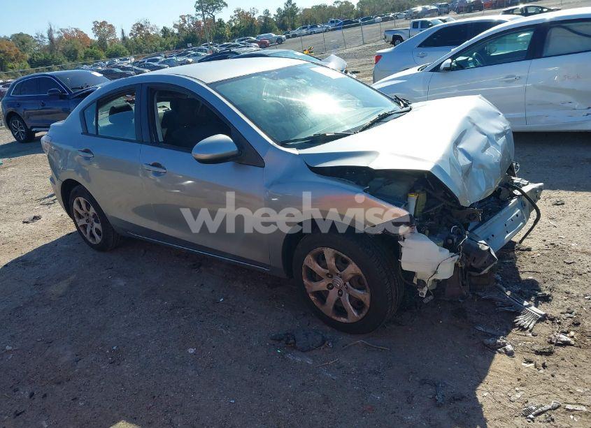 2013 Mazda Mazda3 I SPORT (VIN JM1BL1U89D1708401) main photo