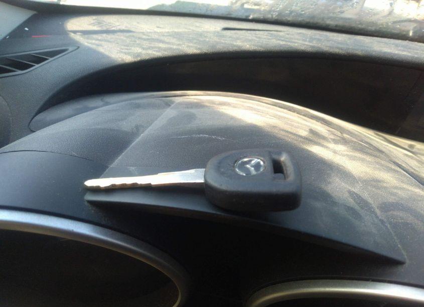 Photo 11 of 2012 Mazda Mazda3 I SPORT (VIN JM1BL1UF1C1507489)