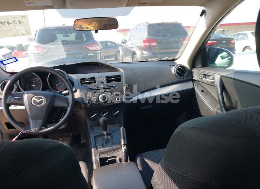 Photo 15 of 2012 Mazda Mazda3 I SPORT (VIN JM1BL1UF1C1565182)