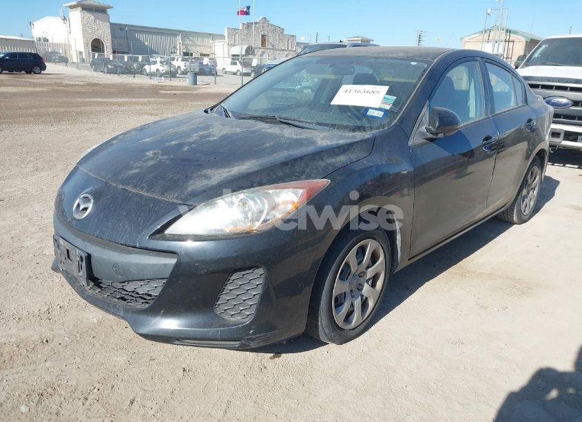 Photo 2 of 2012 Mazda Mazda3 I SPORT (VIN JM1BL1UF1C1653469)